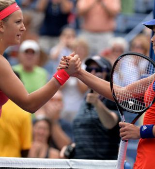 Azarenka po trdem boju strla Ivanovičevo, Serena povozila nasprotnico!