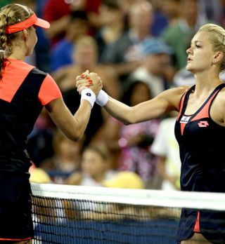 Serena potrdila primat med ameriškimi tenisačicami, Radwanska presenetljivo izgubila!