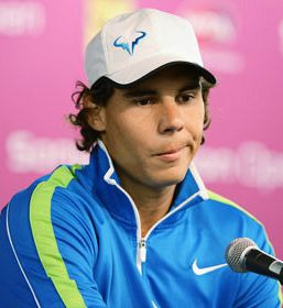 Rafael Nadal je zaskrbljen zaradi levega kolena!