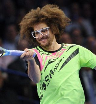 Ljubimec Viktorije Azarenke, reper Redfoo, hoče igrati na OP ZDA!