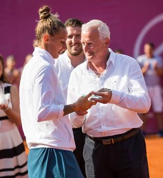 Polona Hercog brez možnosti za zmago v finalu Bola!