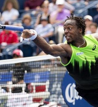 VIDEO! Gael Monfils je letel po zraku, a ni bilo dovolj!