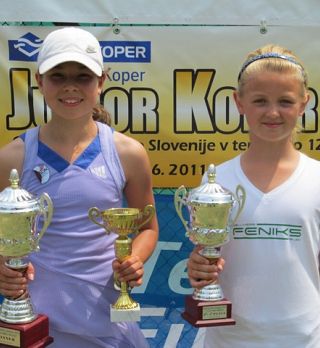 Kristina Novak do polfinala na Luka Koper Junior Open 12&U