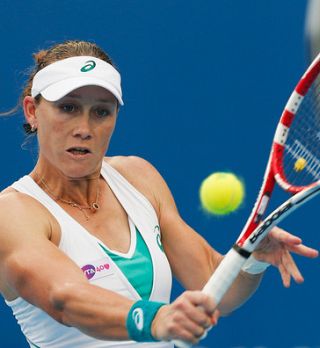 Sam Stosur po zmagoslavju v Osaki uspešno začenja tudi v Moskvi!