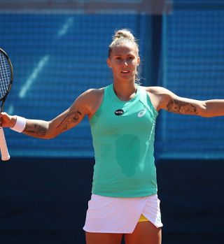 Polona Hercog po neverjetnem preobratu v 2. nizu prešla v 2. krog Washingtona!