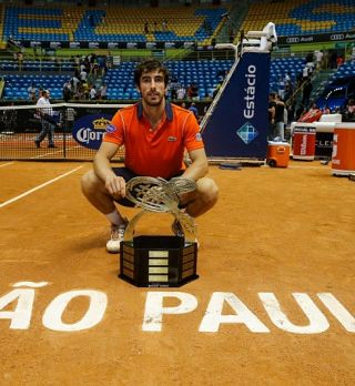 Pablo Cuevas v dramatičnem finalu Sao Paula komaj premagal navdahnjenega Vannija