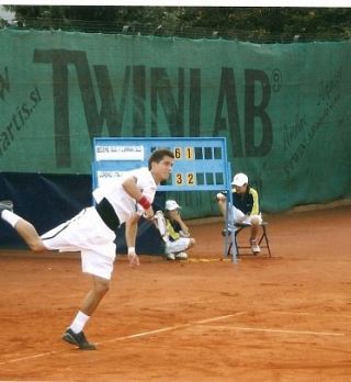 Andraž Bedene do prvega večjega dobljenega dvoboja;Majeričeva in Jakupovičeva že v četrtfinalu