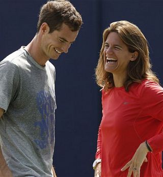 Andy Murray izbral Amelie Mauresmo za dolgoročno trenerko!