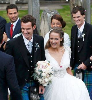 FOTO: V Dunblanu sta se poročila Andy Murray in Kim Sears!