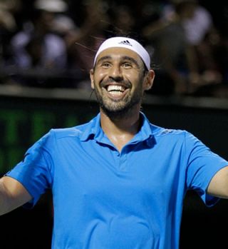 VIDEO! Baghdatis močno zgrešil. a se je žogica srečno odbila v polje!