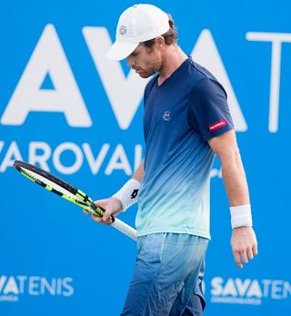 Kavčič izgubil oba tajbrejka in izpadel v četrtfinalu Puneja