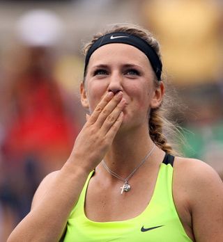 Azarenka izločila branilko naslova Stosurjevo v deževnem New Yorku!