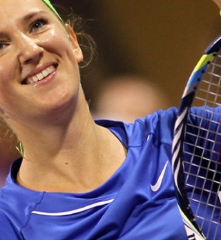 Viktorija Azarenka še napej perfektna...v finalu Dohe s Stosurjevo!