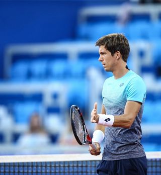 Aljaž Bedene za rojstni dan izgubil skoraj dobljeno tekmo v 2. krogu Umaga