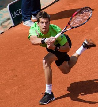 Bedene z všečno igro klonil proti 1. nosilcu Fogniniju!