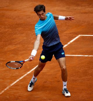 Bedene se seli na pesek, v drugem krogu nanj preži težak nasprotnik