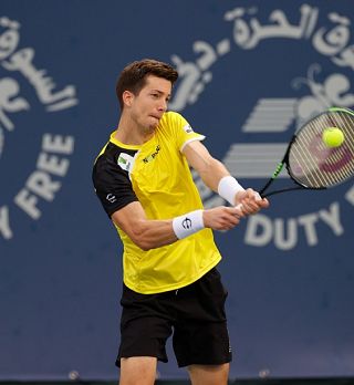 Aljaž Bedene odlično izkoristil žreb in se uvrstil v osmino finala Dubaja