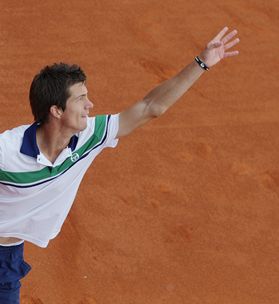 Odlično: Borbeni  Bedene v veliki finale Rima!