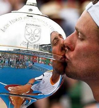 Lleyton Hewitt premagal Juana Martina del Potra in osvojil Kooyong!