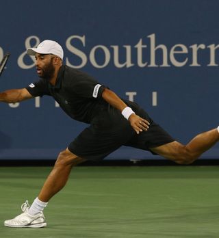 33-letni James Blake  razorožil Janowicza v 1. krogu Cincinnatija!