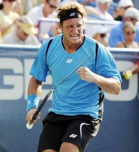 David Nalbandian Ivanu Ljubičiču podaril kravato, Marcos Baghdatis in Tomas Berdych že v 3. krogu!