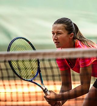 Dalila Jakupovič deklasirala 1. nosilko za polfinale Aschaffenburga