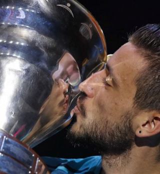 Damir Džumhur se je z zmago v Sankt Peterburgu vpisal v teniško zgodovini BIH-a