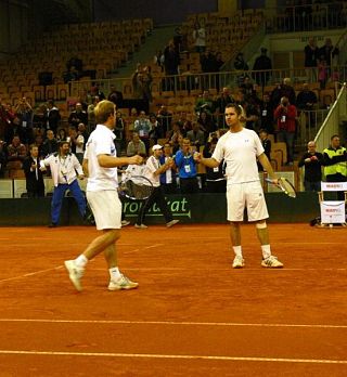 DAVIS CUP: Velika točka Grega in Luke; Slovenija po drugem dnevu vodi 2-1