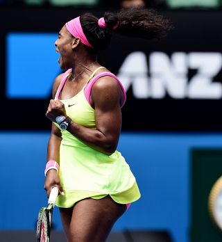 Serena Williams je odpravila Garbine Muguruzo in ji vrnila za poraz v Parizu!