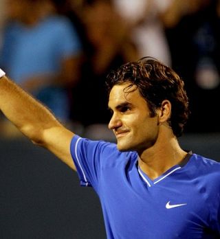 Federer pospravil z Delpom v dvoboju dneva 2. kroga!