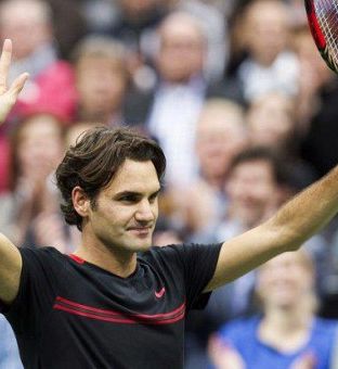 VIDEO! Roger Federer si tudi po porazih privošči šampanjec!