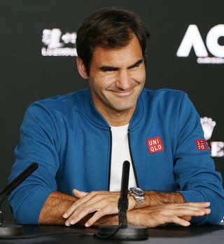 Federer se govoricam smeje v brk in povečuje svoj urnik