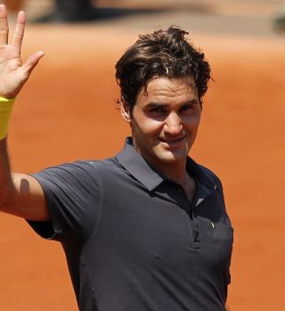 Federer zabeležil 50. zmago na Roland Garrosu in ujel Connorsa!