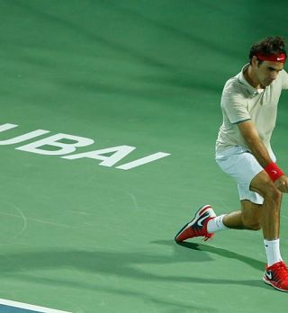 Federer poskrbel za poslastico polfinala Dubaja, 32. medsebojni dvoboj z Djokovičem!