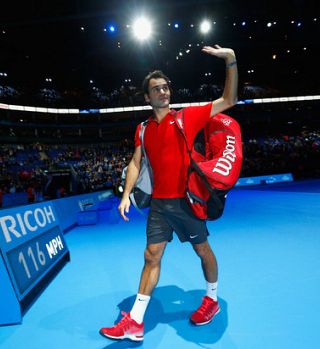 'Stara klasa' Federer z eno nogo že v polfinalu zaključnega Mastersa v Londonu