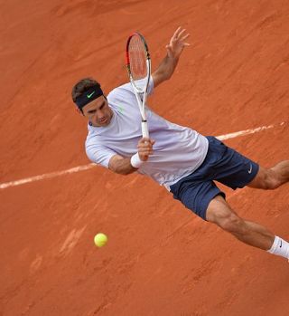 Federer in Ferrer preko prve ovire na OP Francije; Serena na igrišču le 51 minut