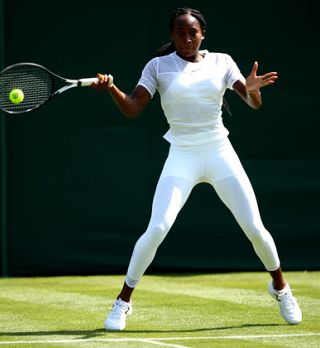 Senzacionalna Cori Gauff zaustavljena na 'Manic Monday', izgubila tudi Bartyjeva