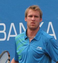 Grega Žemlja zanesljivo čez 1. krog kvalifikacij ATP 1000 turnirja v Šanghaju!