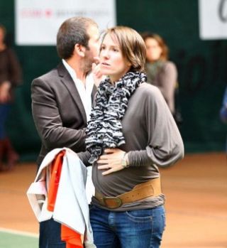 FOTO! Noseča Justine Henin pokazala trebušček!