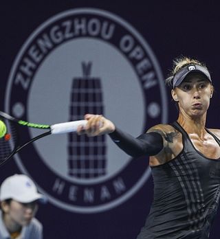 Prekinitev odrezala krila Poloni Hercog