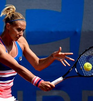 Polona Hercog premagala še Julio Cohen in se uvrstila v četrtfinale Nurenberga!