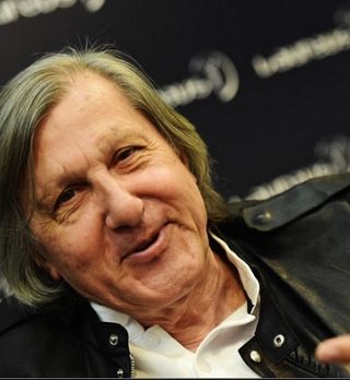 Nastase: ''Federer bi lahko igral do 40. leta''