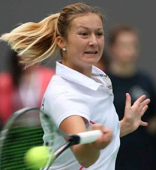 Jakupovičeva v četrtfinalu ITF turnirja v Gvangžuju!