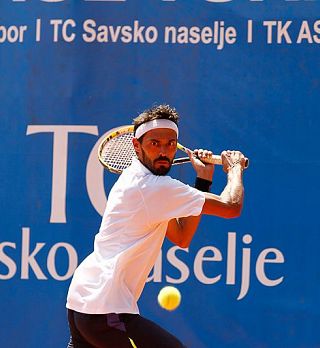 Štirje Slovenci preko uvodnega kroga teniškega turnirja v Ljubljani