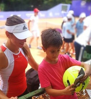 Kaja Juvan z zmago odprla nastop na WTA turnirju v Bukarešti