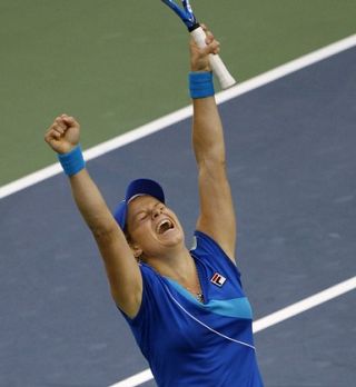 Kim Clijsters brani krono proti Veri Zvonarjovi!