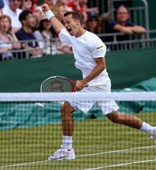 Hrvatu Čiliću drugi najdaljši obračun v zgodovini Wimbledona; Izjemni Baker se bo kar klofnil