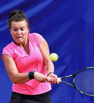 Šipkova in Kolarjeva v 2. krogu ITF turnirjev po svetu