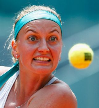 Kuznjecova presenetljivo razorožila Šarapovo, Kvitova pa šokirala Sereno