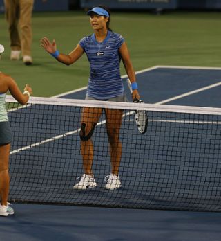 Li Na brez boja v polfinale Cincinnatija; Srebotnikova obstala v četrtfinalu!